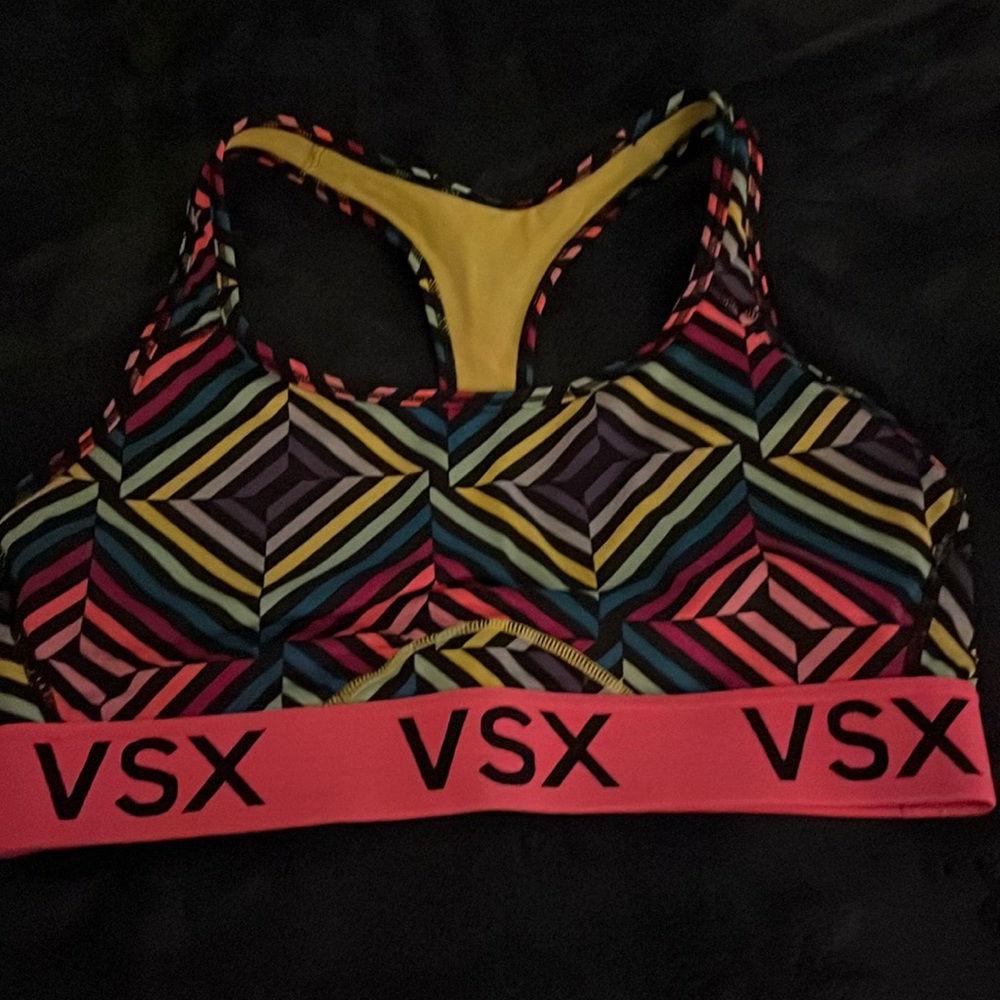 VS sports bra